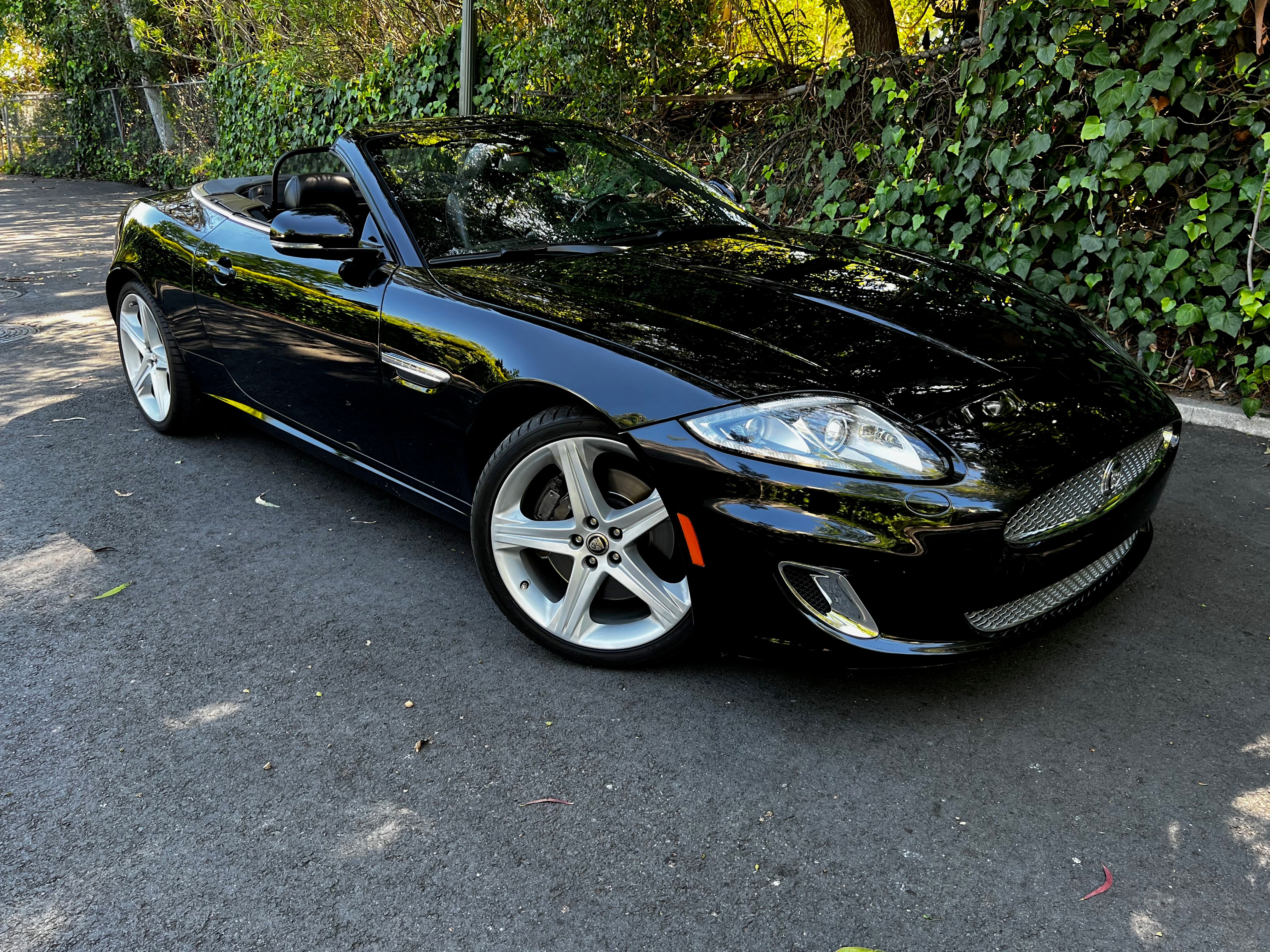 Used 2012 Jaguar XK Convertible RWD image 5