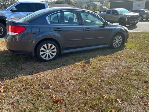 Used 2012 Subaru Legacy 3.6R Premium image 10