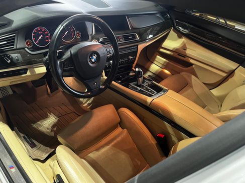 Used 2014 BMW 740Li image 6
