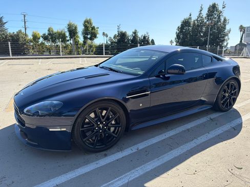 Used 2015 Aston Martin V8 Vantage GT image 1