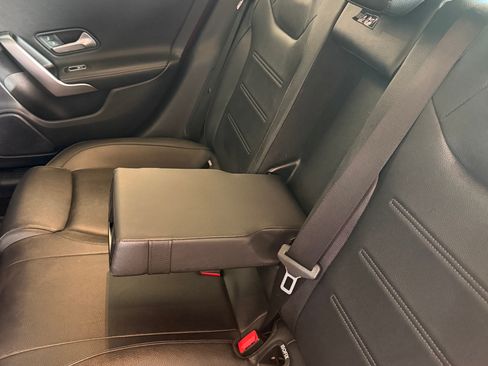Used 2020 Mercedes-Benz CLA 250 4MATIC image 19