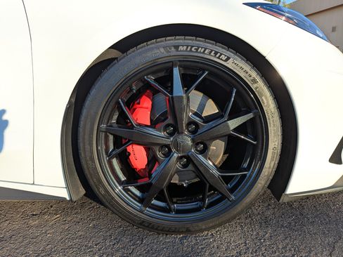 Used 2022 Chevrolet Corvette Stingray Premium Conv w/ Z51 Performance Package image 22