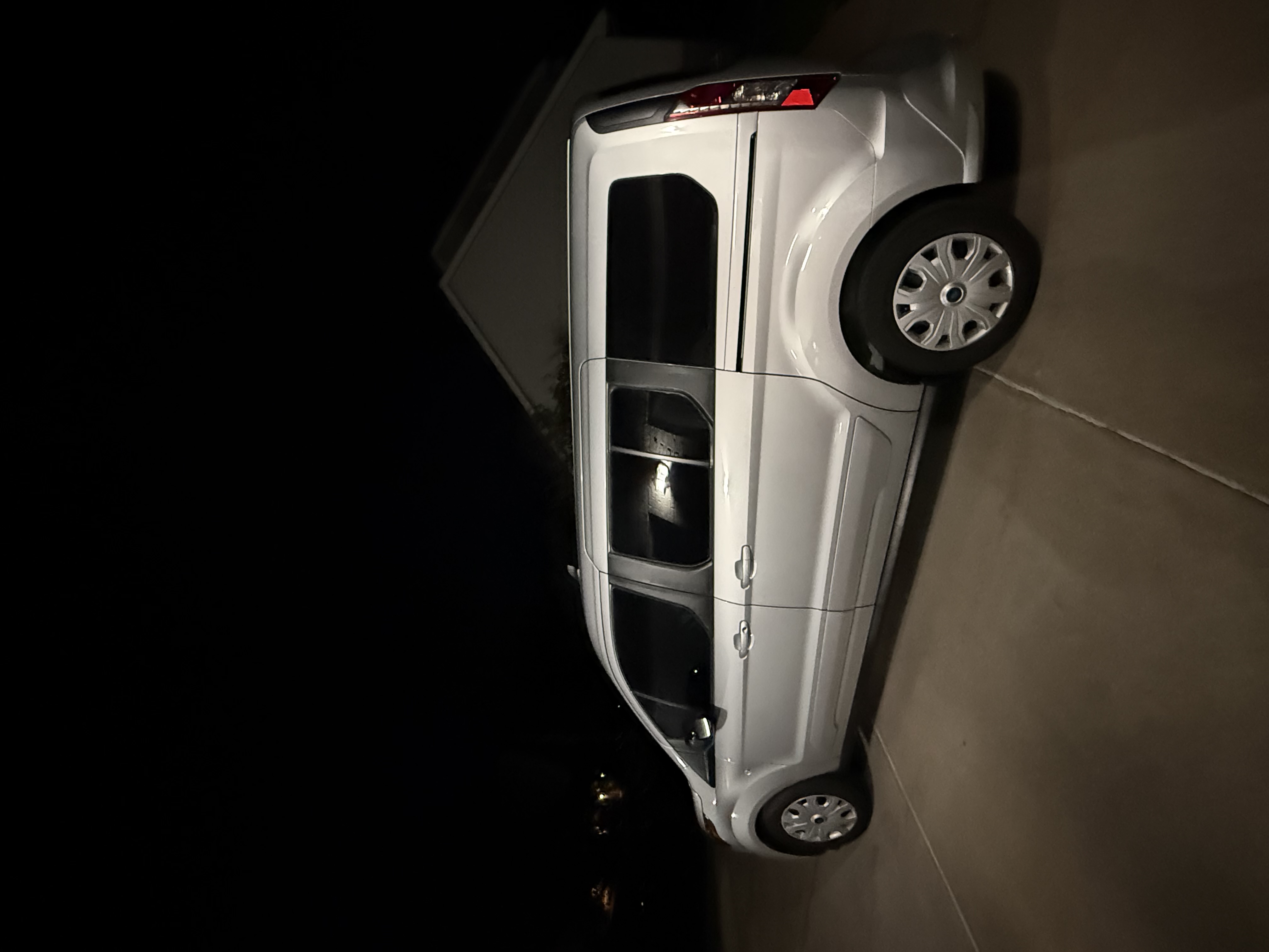 Used 2021 Ford Transit Connect XLT FWD image 10