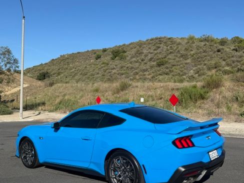 Used 2024 Ford Mustang GT Premium w/ GT Performance Package RWD image 4