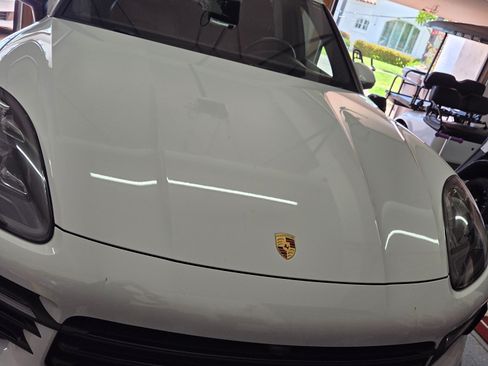 Used 2020 Porsche Cayenne AWD/4WD image 6
