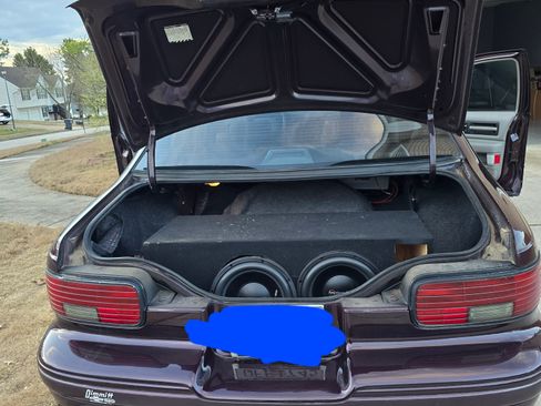 Used 1996 Chevrolet Impala SS RWD image 8
