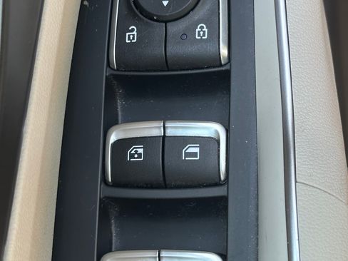 Used 2023 Kia Sorento EX FWD image 15