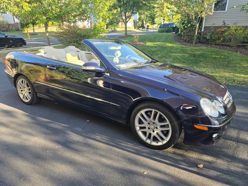 Used 2009 Mercedes-Benz CLK 350 Cabriolet image 1