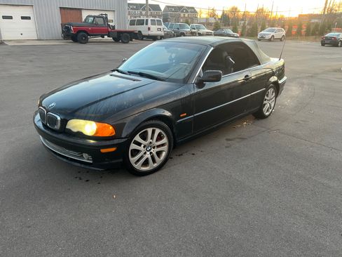 Used 2002 BMW 330Ci Convertible image 2
