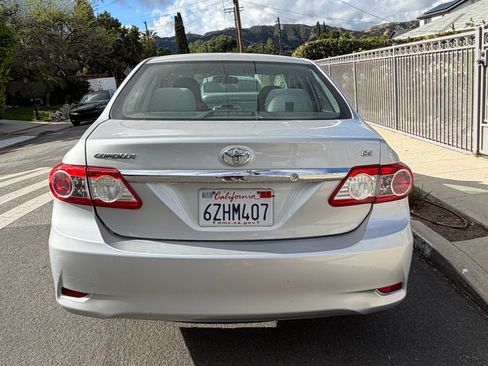 Used 2013 Toyota Corolla LE image 6