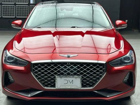 Used 2019 Genesis G70 2.0T Advanced w/ Sport Package image 5