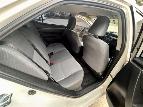 Used 2014 Toyota Corolla L FWD image 16