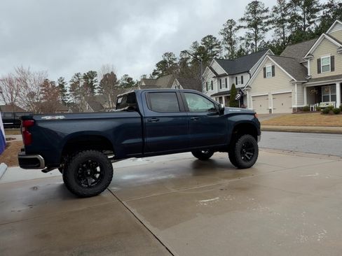 Used 2023 Chevrolet Silverado 1500 LT image 15