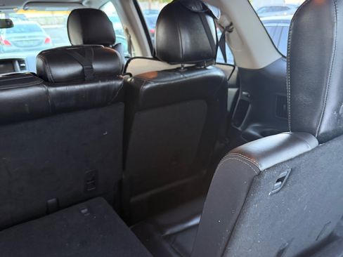 Used 2013 Nissan Pathfinder SL w/ SL Premium Pkg FWD image 11