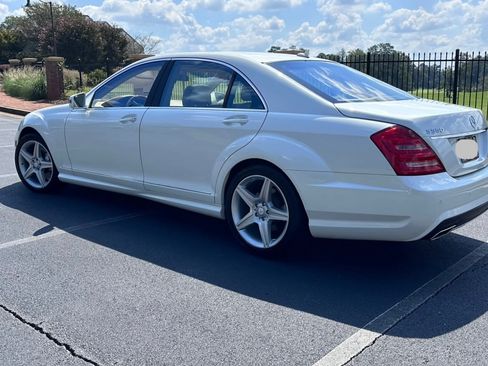 Used 2010 Mercedes-Benz S 550 image 6
