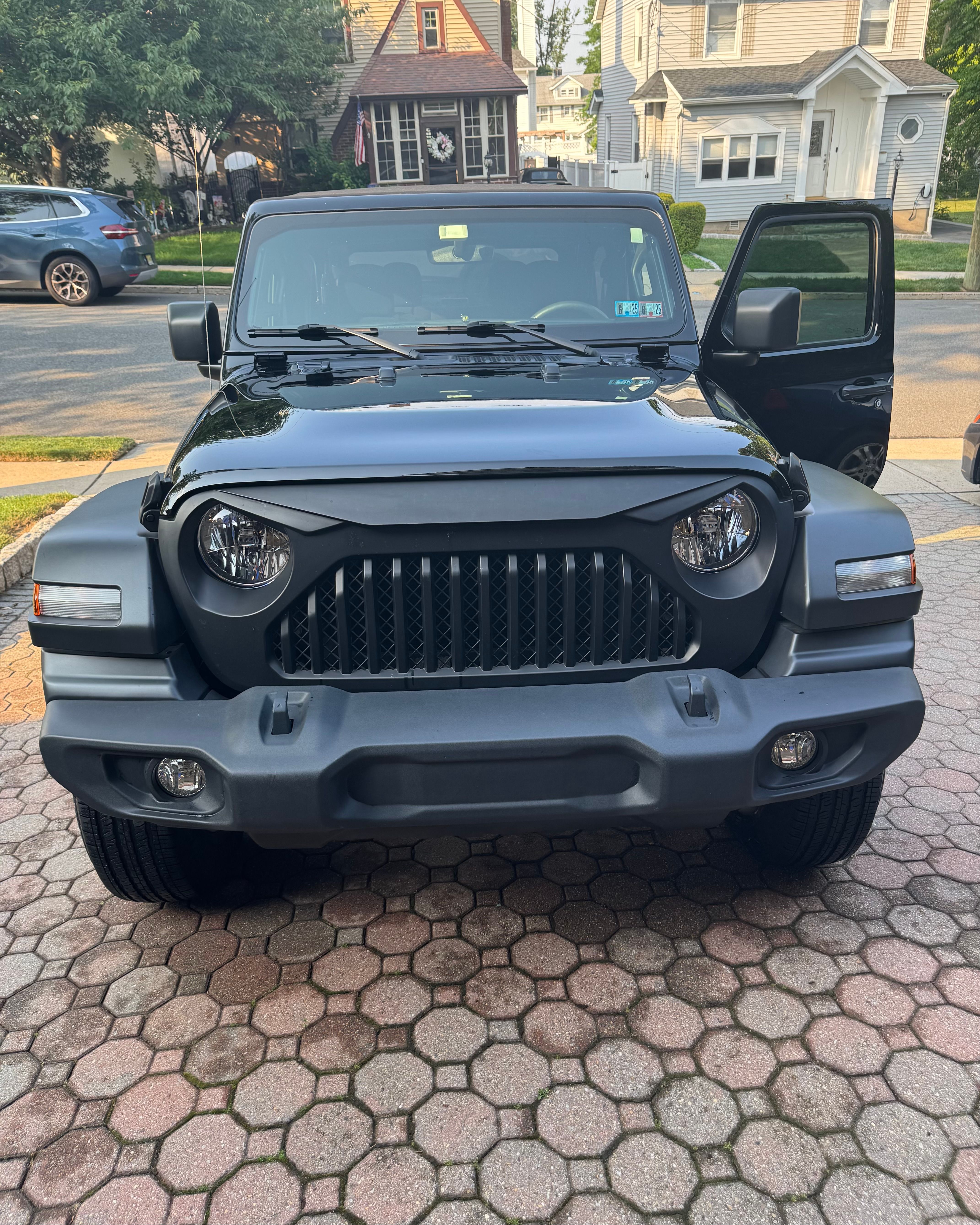 Used 2022 Jeep Wrangler Sport AWD/4WD image 1