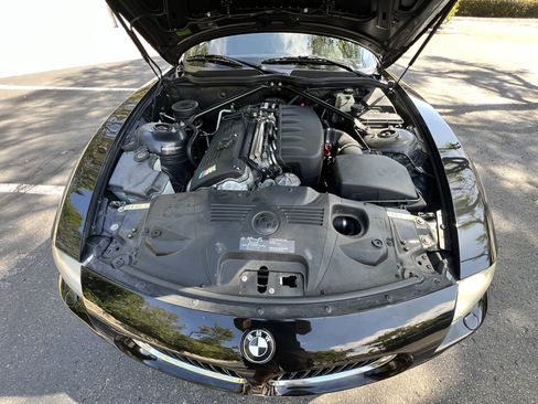 Used 2006 BMW M Roadster RWD image 13