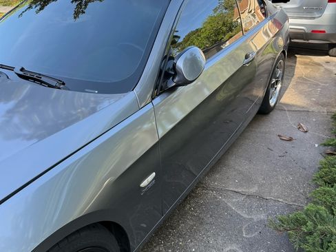 Used 2009 BMW 335i xDrive Coupe image 9