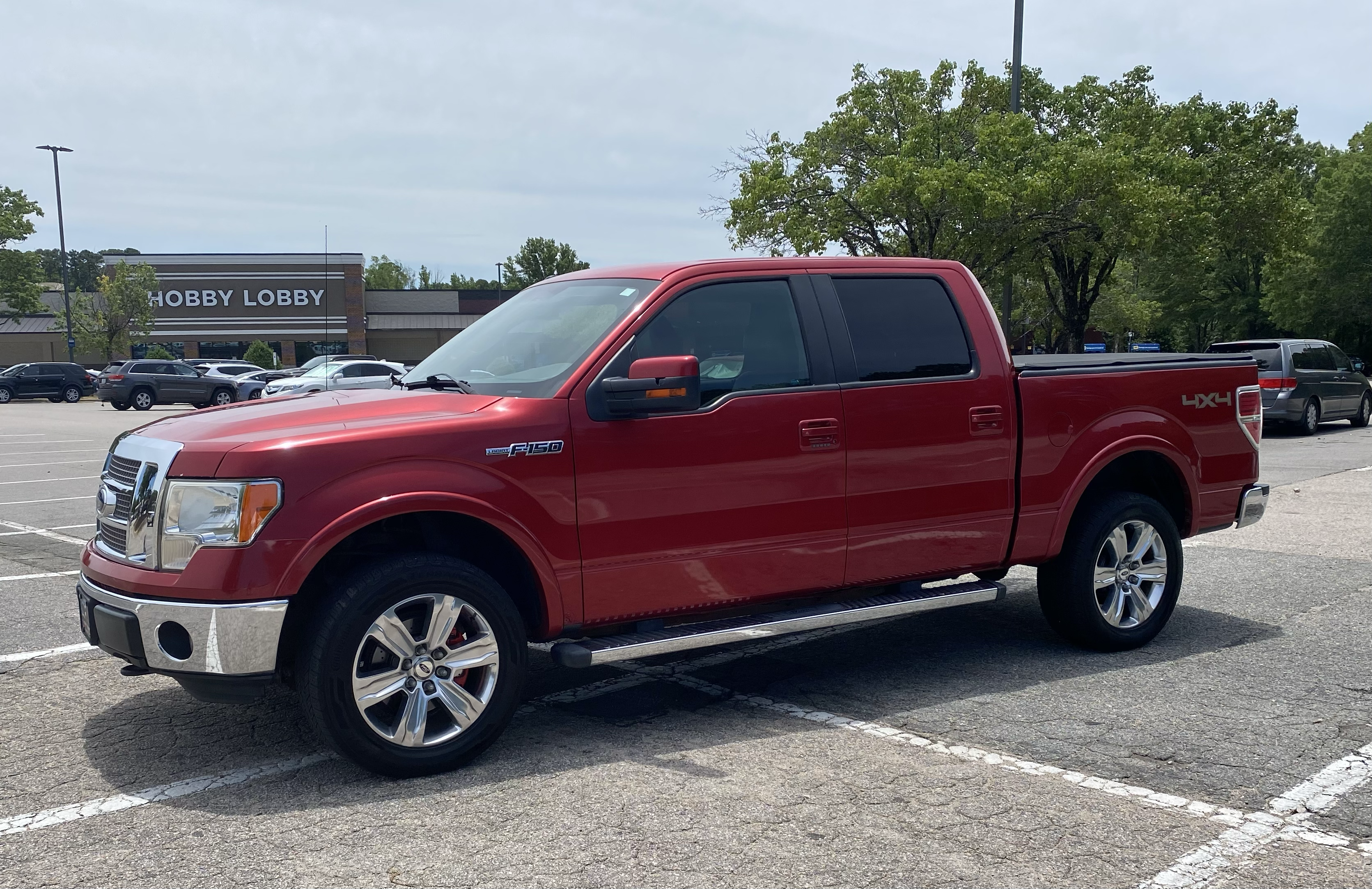 Used 2011 Ford F150 Lariat AWD/4WD image 6