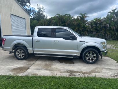 Used 2015 Ford F150 XLT w/ Equipment Group 302A Luxury