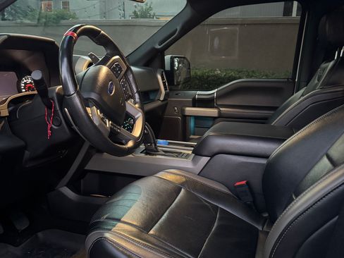 Used 2018 Ford F150 Raptor w/ Equipment Group 802A Luxury AWD/4WD image 12