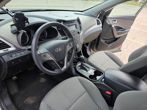 Used 2016 Hyundai Santa Fe Sport image 10