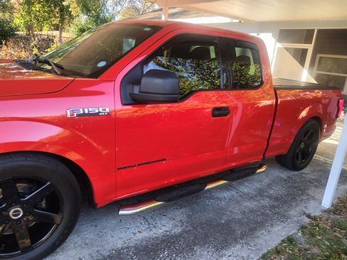 Used 2015 Ford F150 XLT w/ Trailer Tow Package image 2