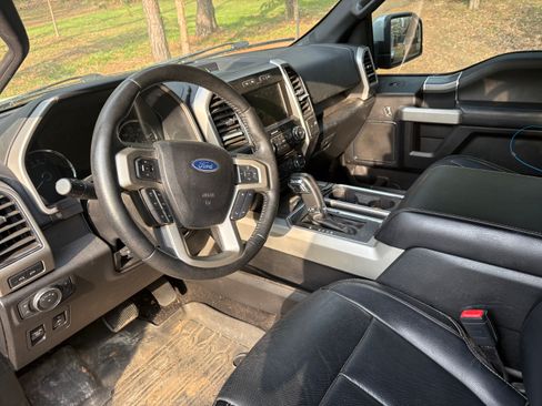 Used 2018 Ford F150 Lariat image 4