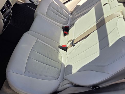 Used 2014 BMW X5 xDrive35d image 16