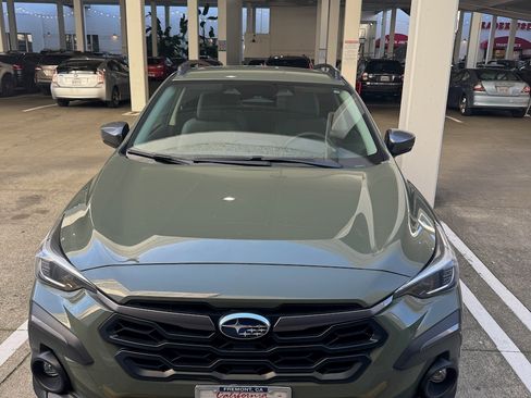 Used 2025 Subaru Crosstrek 2.5i Limited w/ Popular Package #4A image 4