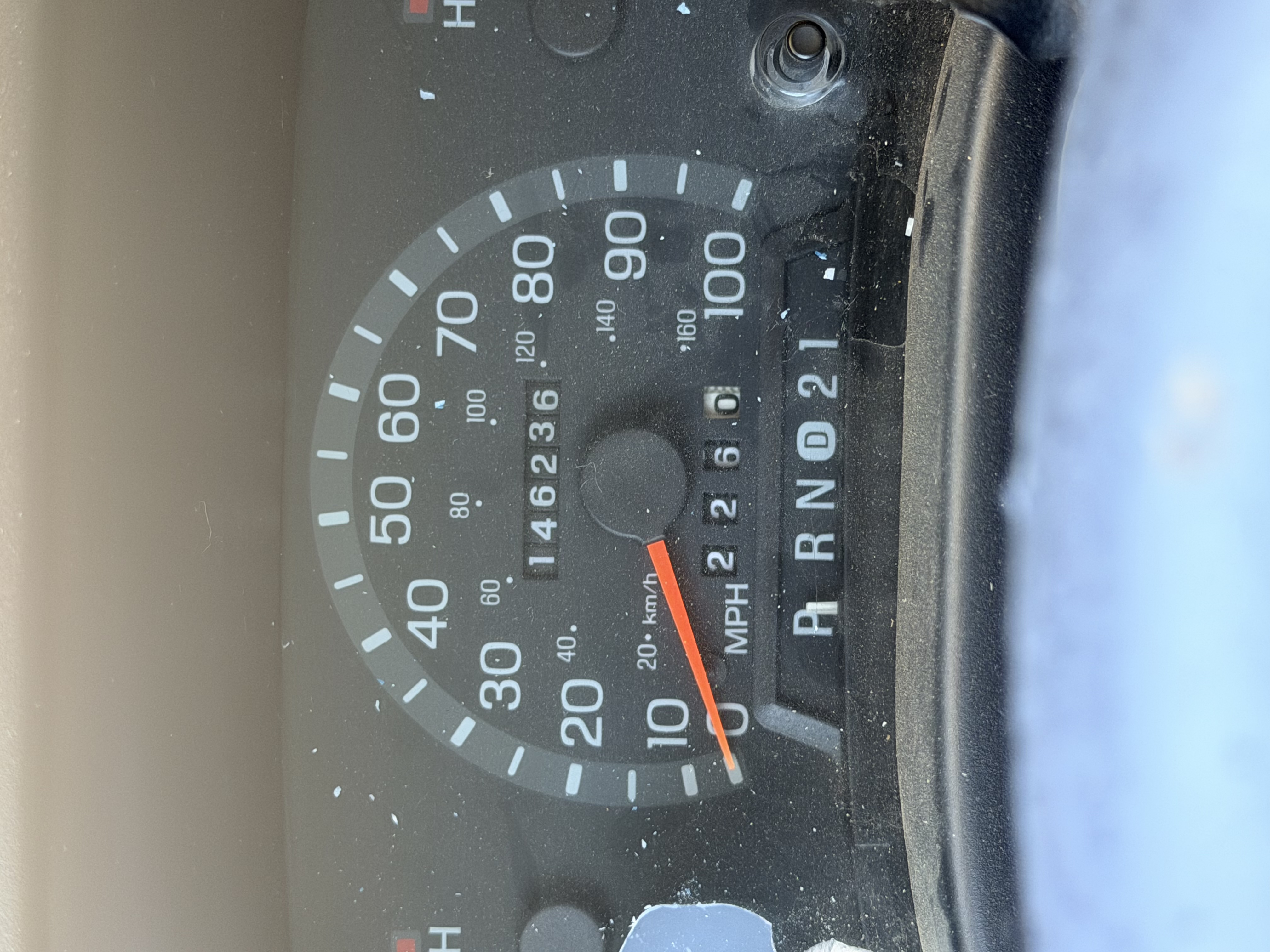 Used 1998 Ford E-350 and Econoline 350 Club Wagon RWD image 10