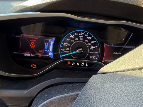 Used 2013 Ford C-MAX SEL image 8