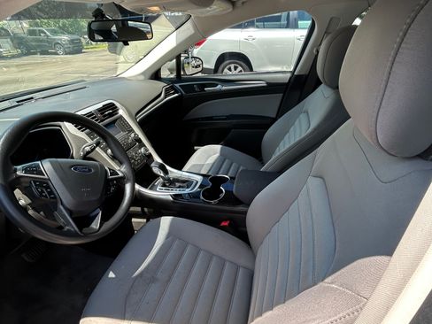 Used 2015 Ford Fusion S FWD image 7