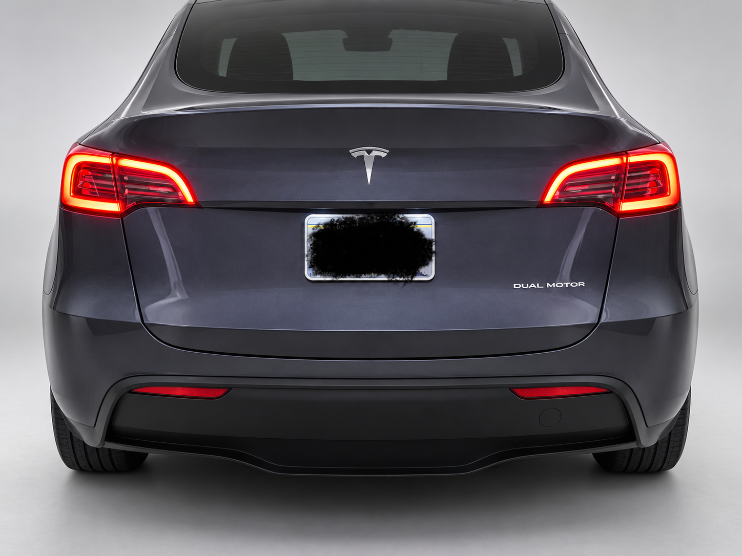 Used 2025 Tesla Model Y Long Range AWD/4WD image 5