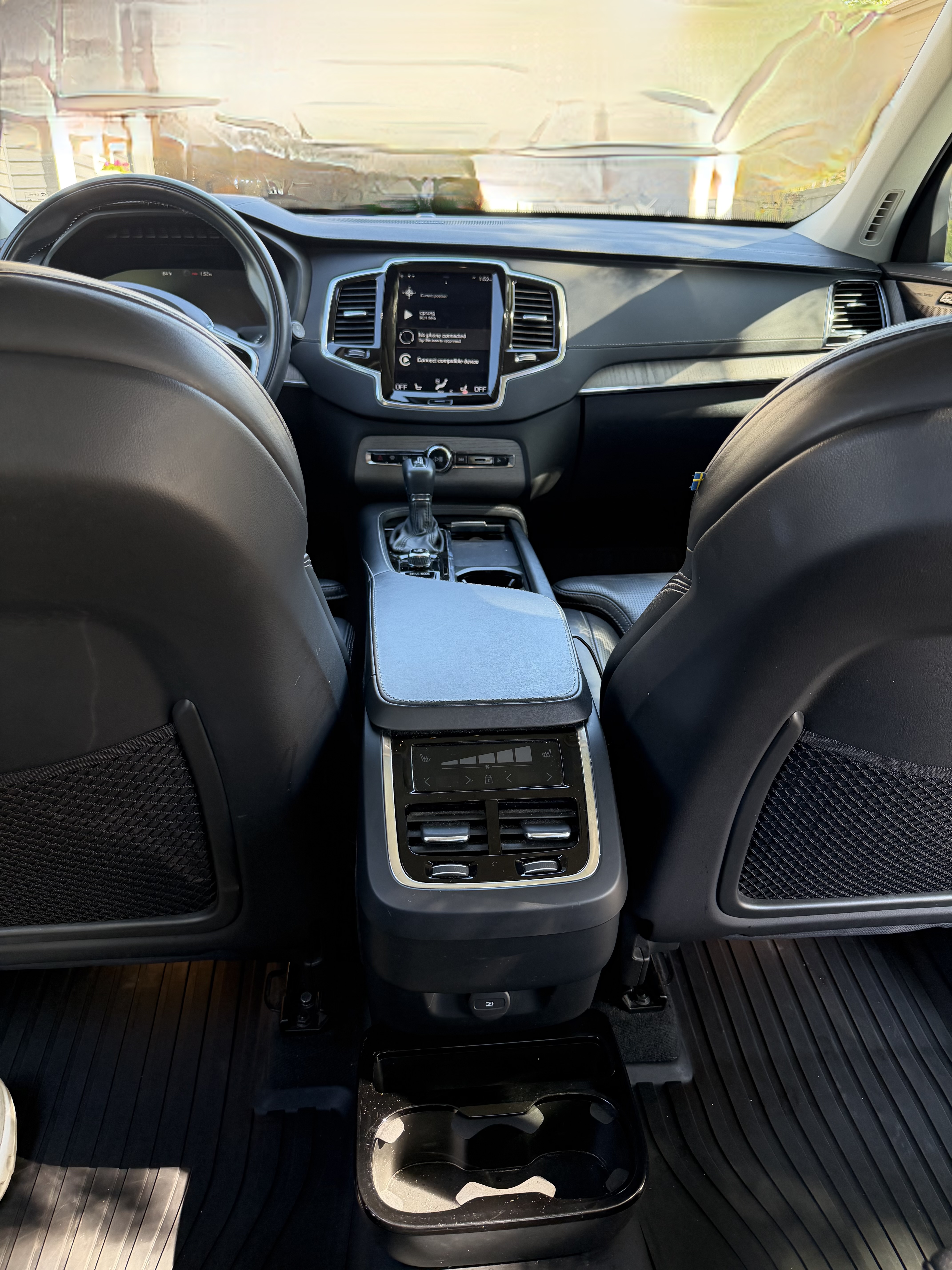 Used 2021 Volvo XC90 T6 Inscription w/ Advanced Package AWD/4WD image 18