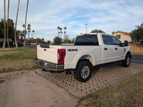 Used 2022 Ford F250 XLT image 9