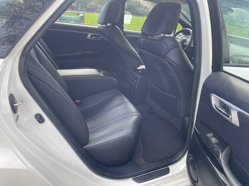 Used 2019 Toyota Mirai image 23