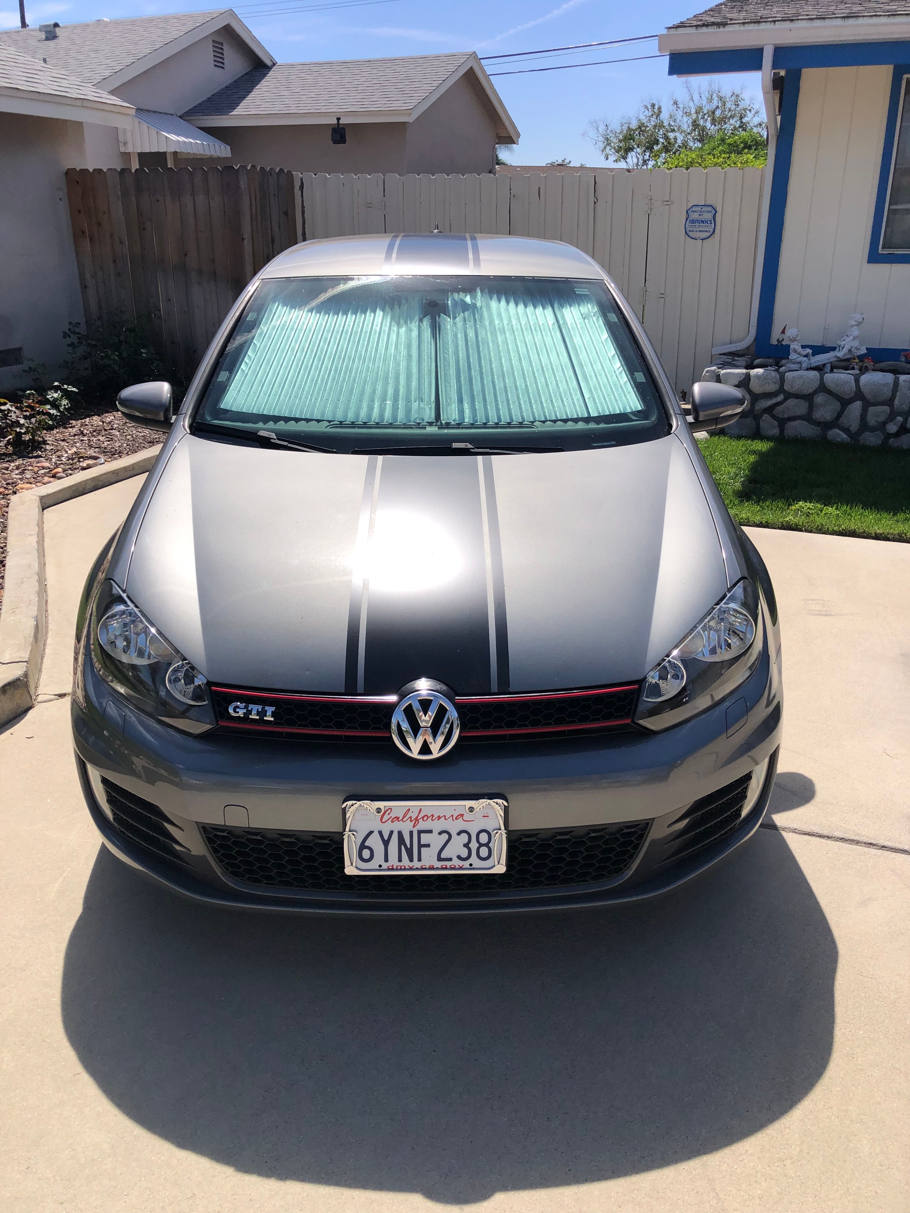 Used 2013 Volkswagen Golf 2-Door FWD image 1
