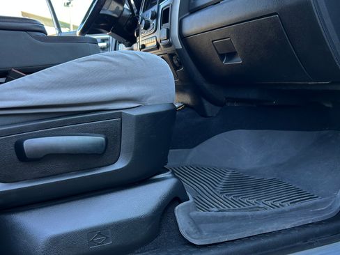 Used 2018 RAM 2500 Big Horn image 14