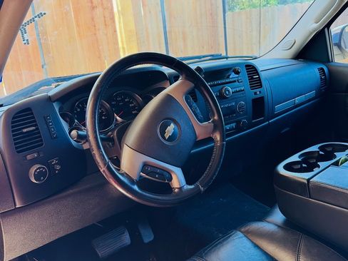 Used 2013 Chevrolet Silverado 1500 LT image 8