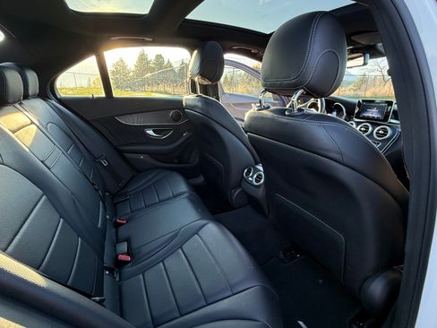 Used 2017 Mercedes-Benz C 300 4MATIC Sedan image 17