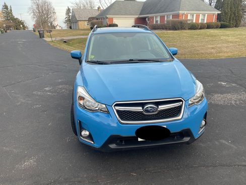 Used 2016 Subaru Crosstrek 2.0i Premium w/ Moonroof Package AWD/4WD image 5