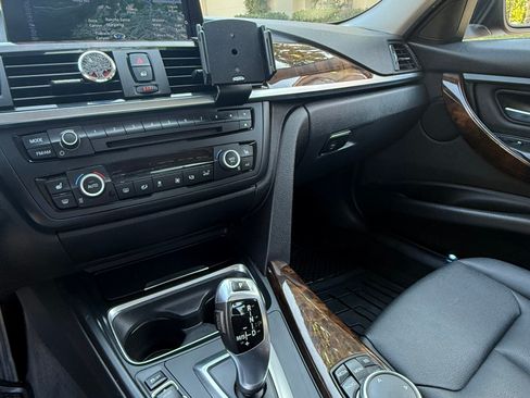 Used 2015 BMW 328i Sedan RWD image 30