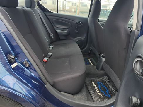 Used 2013 Nissan Versa S Plus image 17