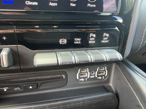 Used 2019 RAM 2500 Limited AWD/4WD image 21