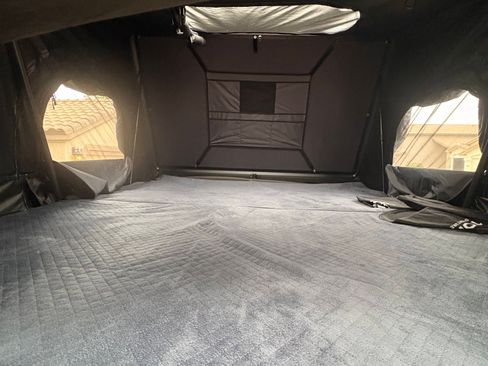 Used 2018 Toyota 4Runner TRD Off-Road Premium image 14