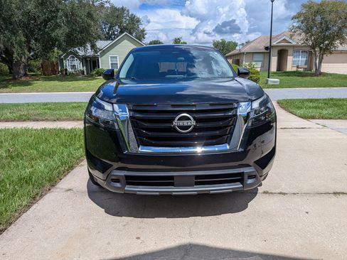 Used 2023 Nissan Pathfinder S w/ Cargo Package AWD/4WD image 5