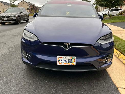 Used 2018 Tesla Model X 100D image 11