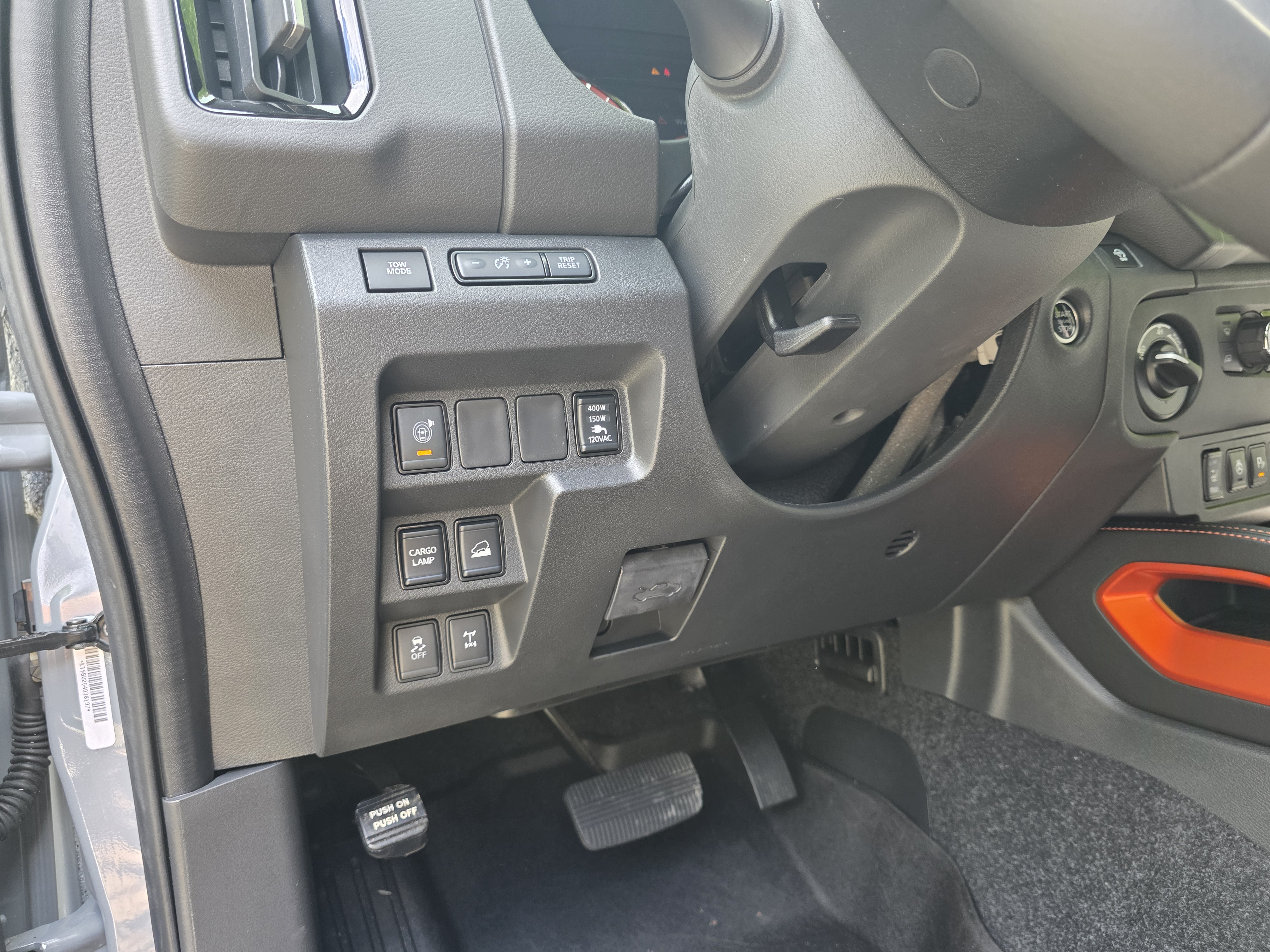 Used 2025 Nissan Frontier PRO-4X w/ Pro Premium Package AWD/4WD image 24