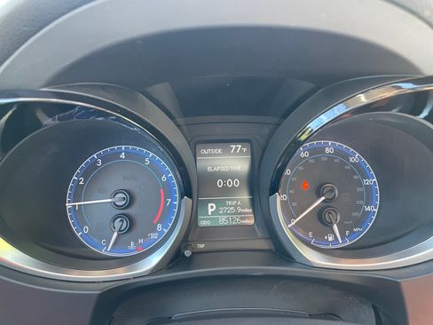 Used 2015 Toyota Corolla S image 10